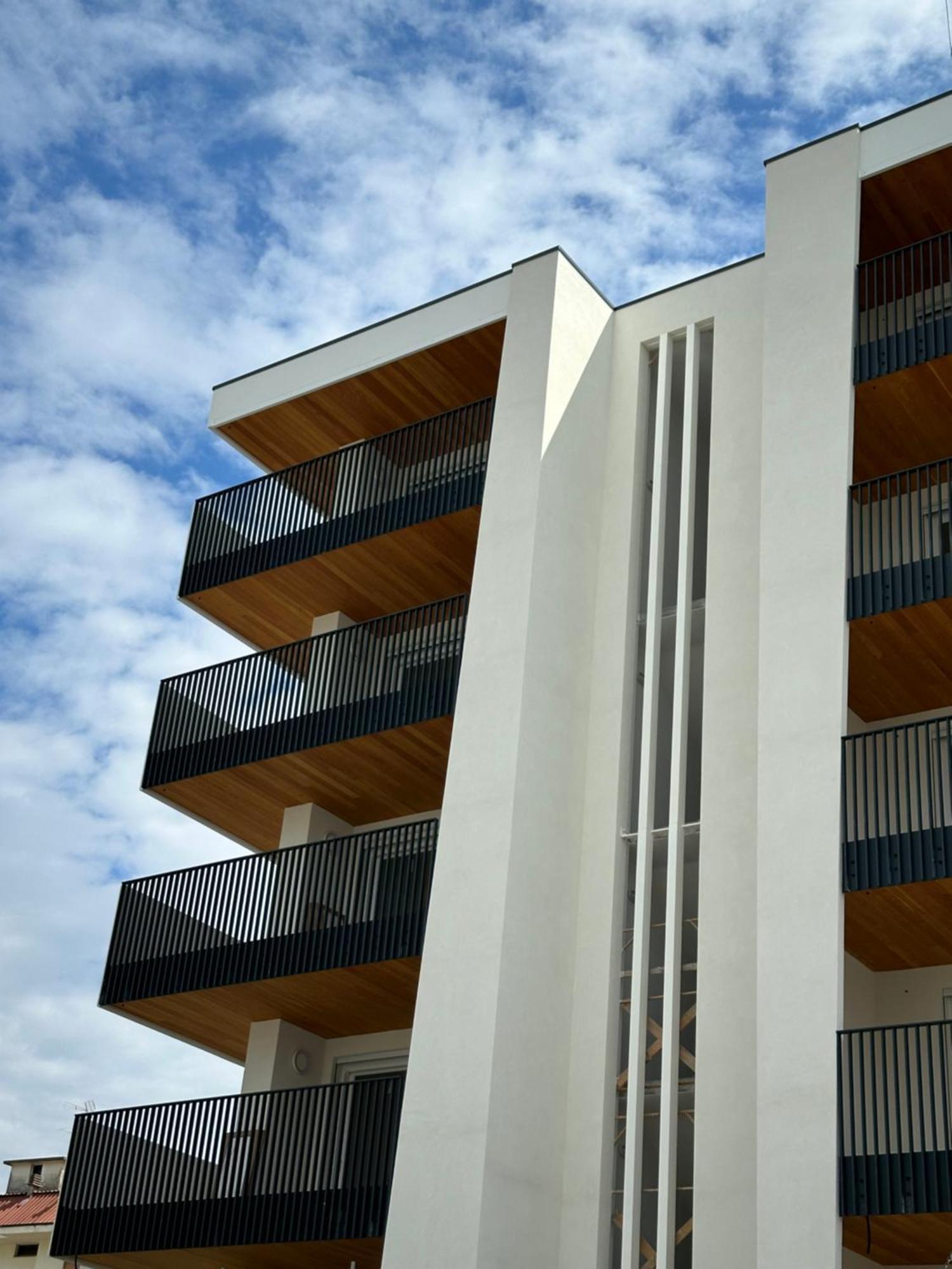 Beach Palace With Small Swimming Pool, Private Beach, Parking Lido di Jesolo Luaran gambar