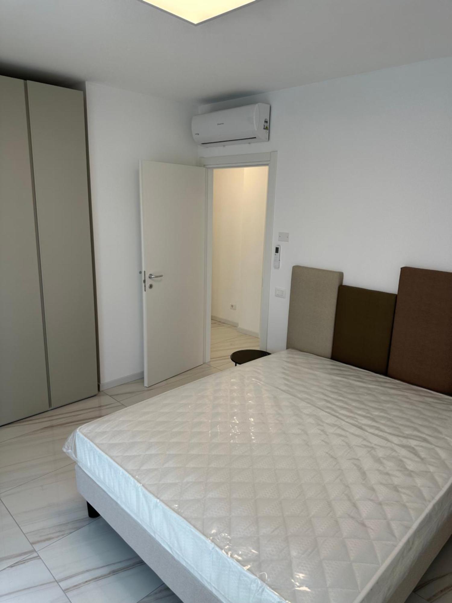 Beach Palace With Small Swimming Pool, Private Beach, Parking Lido di Jesolo Luaran gambar